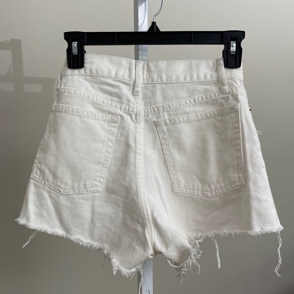 URBAN OUTFITTERS girlfriend high raise short - Picture 2 of 4